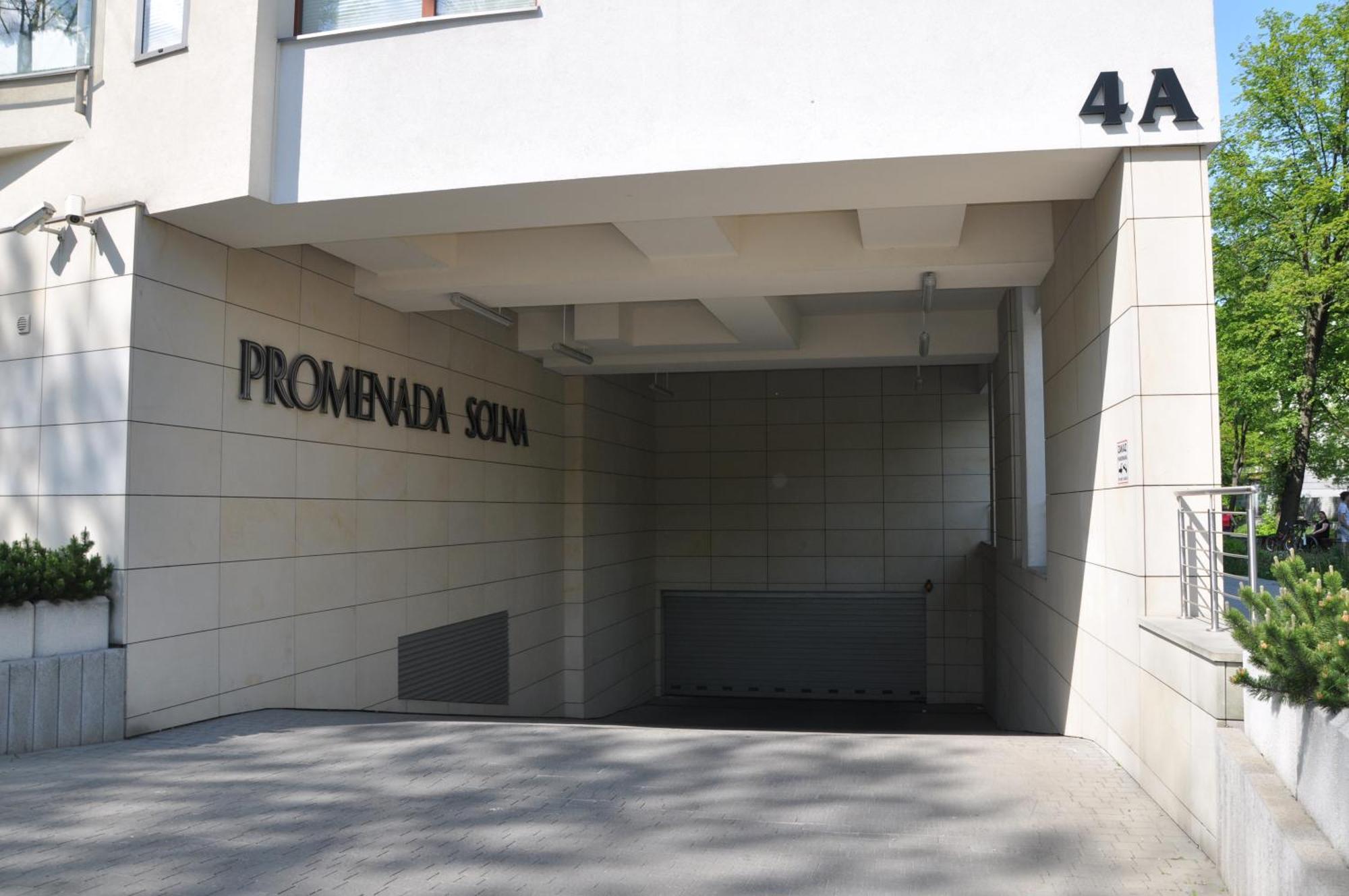 Apartament Centrum Solna Parking Free Kielce Extérieur photo